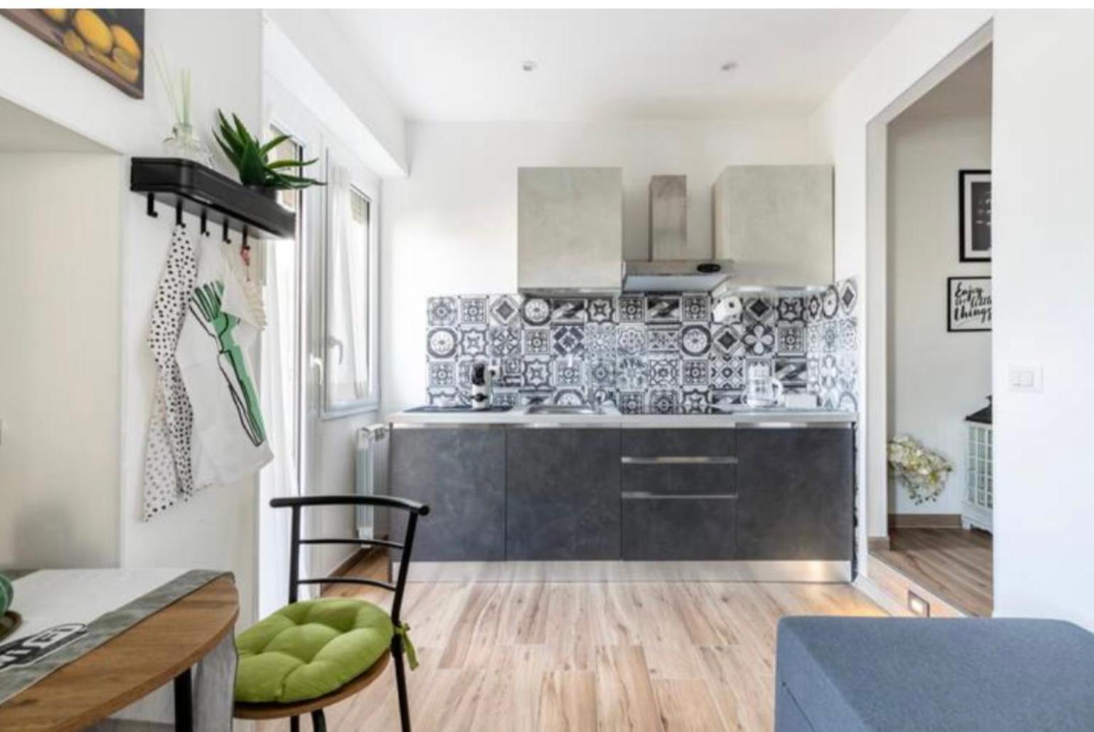 Home K&Y Elite Pineta โรม ภายนอก รูปภาพ
