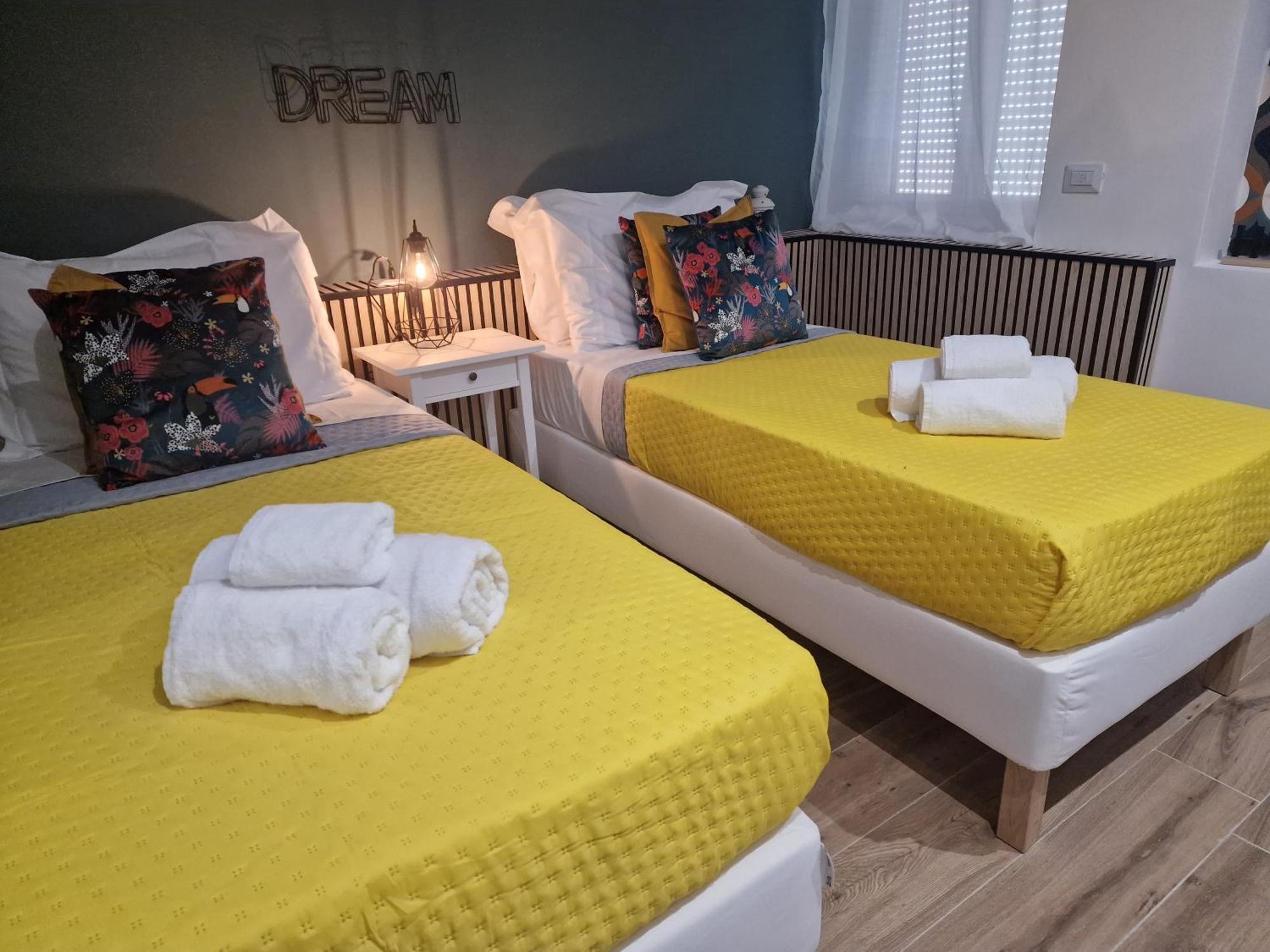 Home K&Y Elite Pineta โรม ภายนอก รูปภาพ